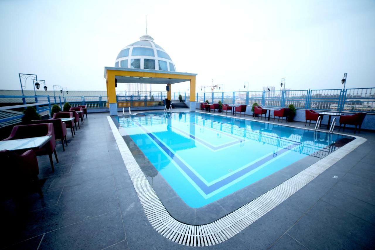 Rg Royal Hotel Bengalúr Exteriér fotografie